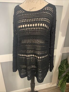 Women's Black Open-Knit Crewneck Sweater
